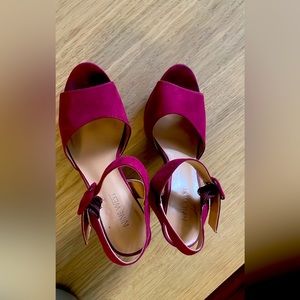 Nine West burgundy heels